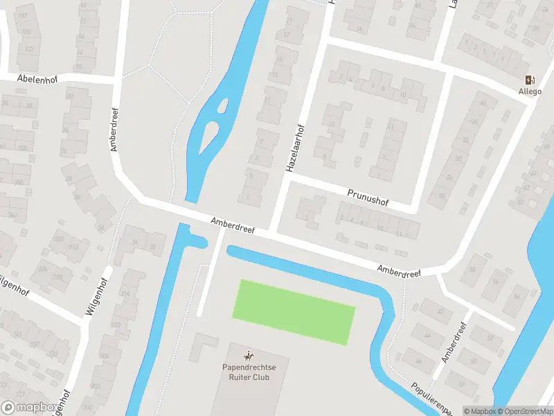 Ambulance met grote spoed naar de Hazelaarhof in Papendrecht