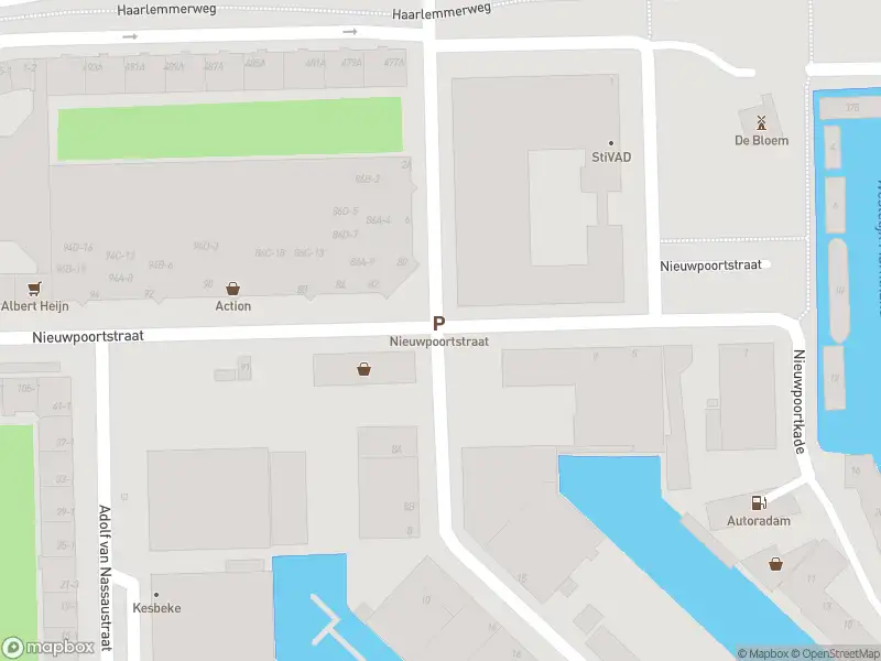 Brandweer met grote spoed naar de Nieuwpoortstraat in Amsterdam