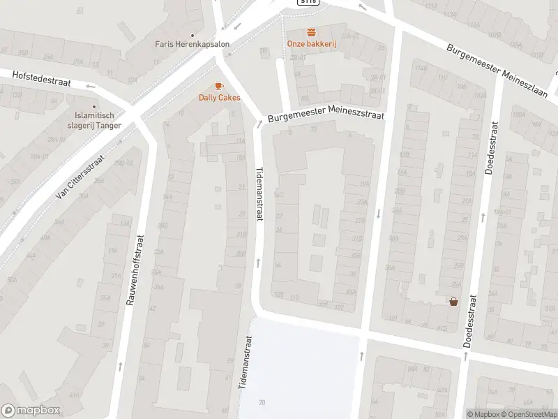 Ambulance met grote spoed naar de Tidemanstraat in Rotterdam