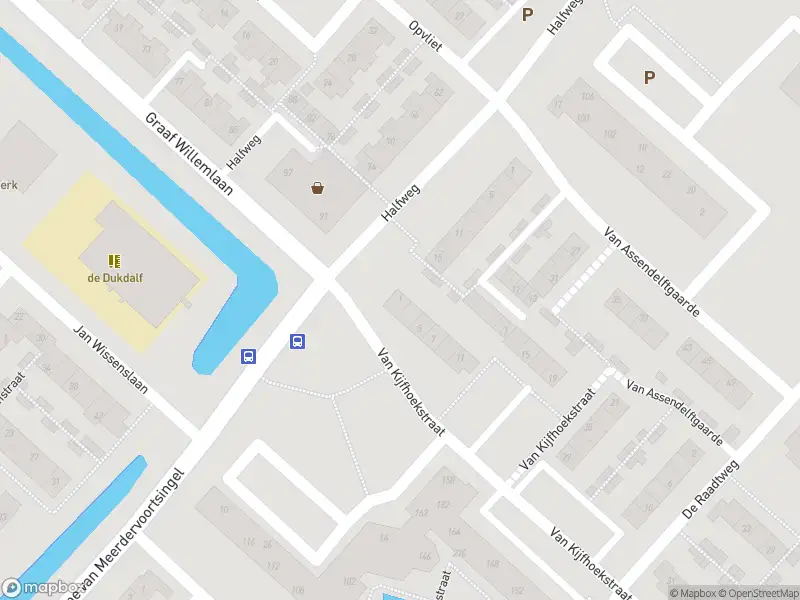 Ambulance met gepaste spoed naar de Van Kijfhoekstraat in Hendrik-Ido-Ambacht