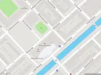 Brandweer met gepaste spoed naar de Lange Hilleweg in Rotterdam vanwege afgaan automatisch brandalarm