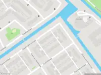 Ambulance met grote spoed naar de Gravin van Viandenlaan in Leidschendam