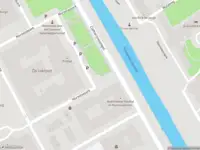 Brandweer met gepaste spoed naar de Gildstraat in Utrecht