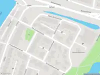 Ambulance met gepaste spoed naar de Van Arenbergstraat in Vlaardingen