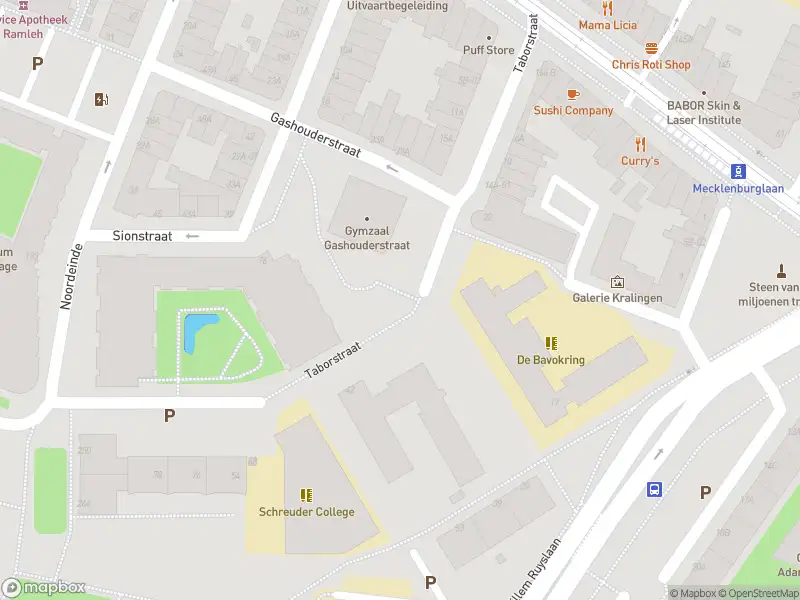 Ambulance met grote spoed naar de Taborstraat in Rotterdam