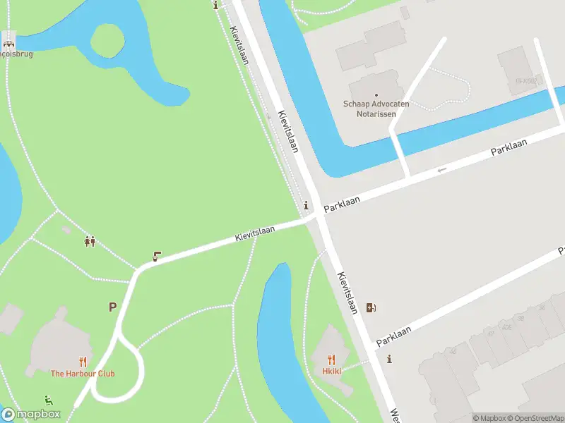 Ambulance met gepaste spoed naar de Kievitslaan in Rotterdam