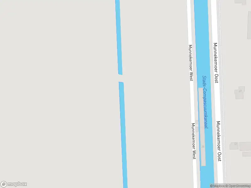 Brandweer met grote spoed naar de Munnekemoer Oost in Ter Apel vanwege gebouwbrand