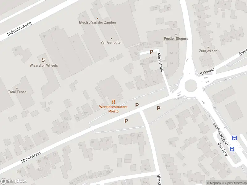 Politie naar de Marktstraat in Mierlo vanwege steekincident