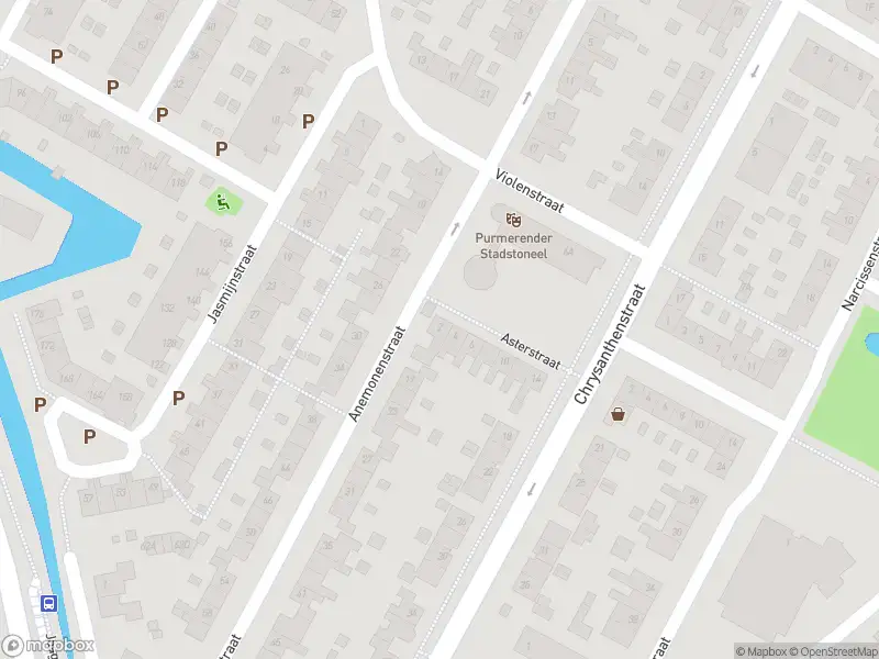 Ambulance met gepaste spoed naar de Asterstraat in Purmerend