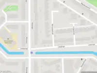 Ambulance met grote spoed naar de Merwedestraat in Spijkenisse