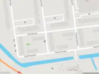 Ambulance met grote spoed naar de Johan Wagenaarstraat in Schiedam