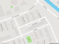 Ambulance met grote spoed naar de Kalmoesstraat in Hoogvliet Rotterdam