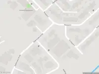 Brandweer met gepaste spoed naar de Industrieweg in Assen