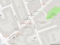 Ambulance met grote spoed naar de Nieuwe Binnenweg in Rotterdam