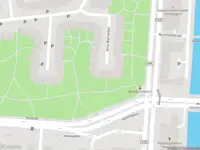 Ambulance met grote spoed naar de Anna Blamanhof in Rotterdam