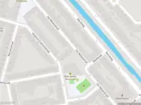 Ambulance met grote spoed naar de Adriaen Nimantsstraat in Rotterdam