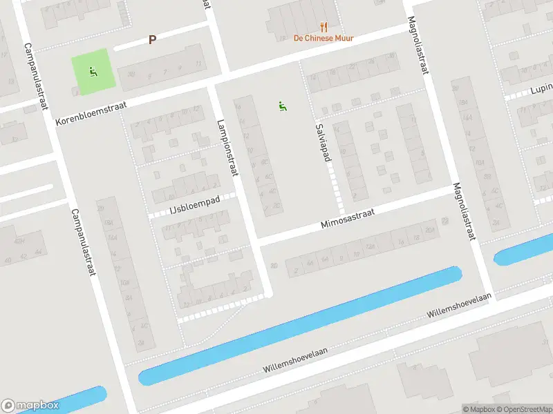 Ambulance met gepaste spoed naar de Lampionstraat in Spijkenisse