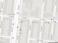 Ambulance met grote spoed naar de Tapuitstraat in Rotterdam