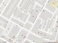 Ambulance met grote spoed naar de Marisstraat in Vlaardingen