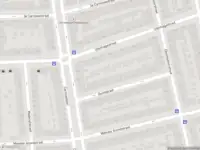 Brandweer met gepaste spoed naar de Eksterstraat in Rotterdam vanwege een liftopsluiting