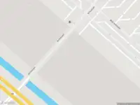 Ambulance met grote spoed naar de Walravenlaan in Schiphol-Rijk