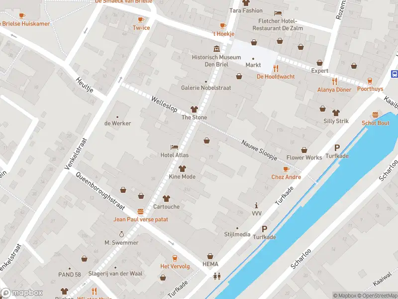 Ambulance met grote spoed naar de Nobelstraat in Brielle