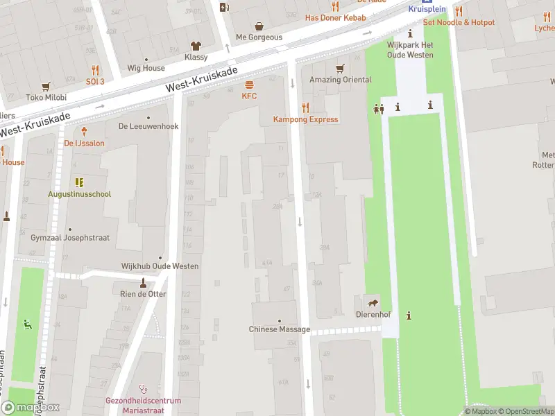 Ambulance met grote spoed naar de Gouvernestraat in Rotterdam