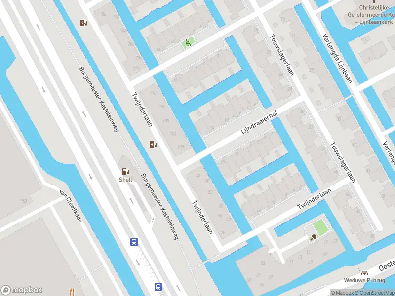 Ambulance met grote spoed naar de Twijnderlaan in Aalsmeer