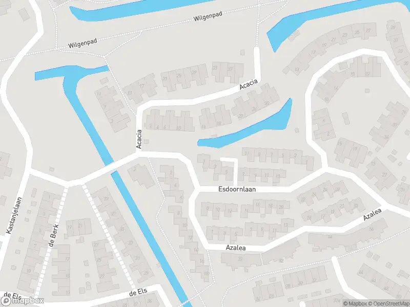 Brandweer met gepaste spoed naar de De Eik in Hellevoetsluis vanwege afgaan automatisch brandalarm