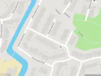 Ambulance met grote spoed naar de Stratenmakerhof in Alkmaar