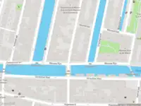 Ambulance met gepaste spoed naar de Langestraat in Leiden