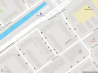 Ambulance met gepaste spoed naar de Mackaystraat in Schiedam