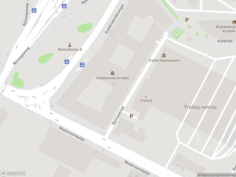 Brandweer met gepaste spoed naar de Remisestraat in Arnhem