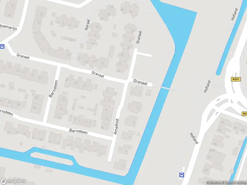 Ambulance met grote spoed naar de Amethist in Mijdrecht