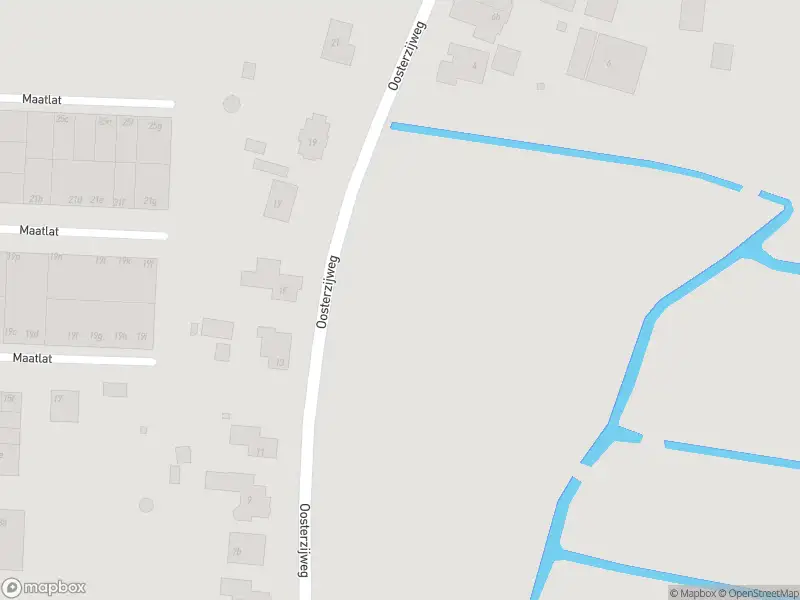 Ambulance met gepaste spoed naar de Oosterzijweg in Limmen