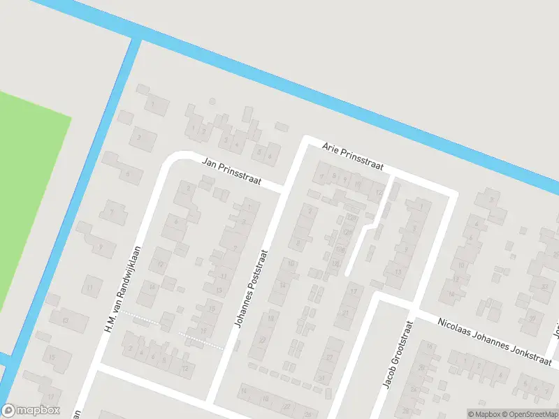 Ambulance met grote spoed naar de Johannes Poststraat in Middenbeemster