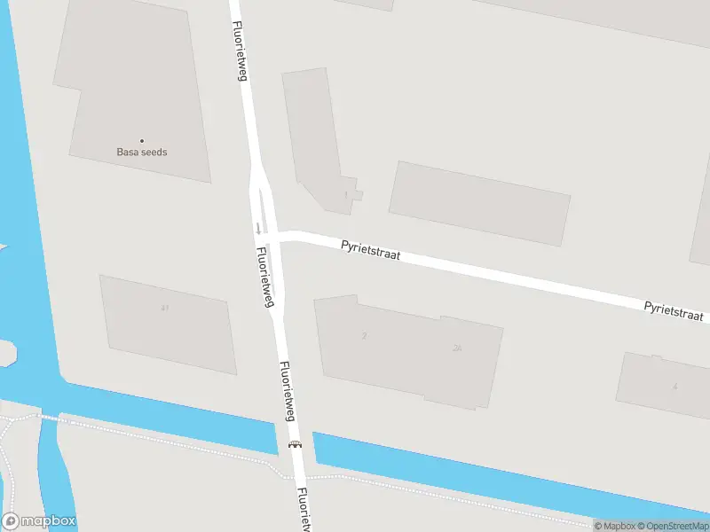 Ambulance met gepaste spoed naar de Pyrietstraat in Alkmaar