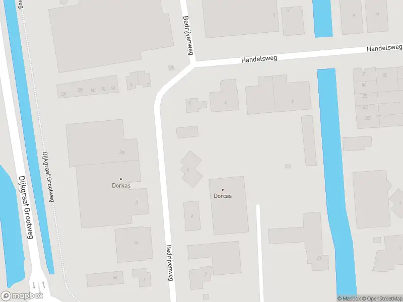 Ambulance met gepaste spoed naar de Bedrijvenweg in Andijk