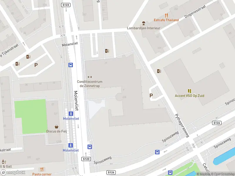 Ambulance met grote spoed naar de Molenvliet in Rotterdam