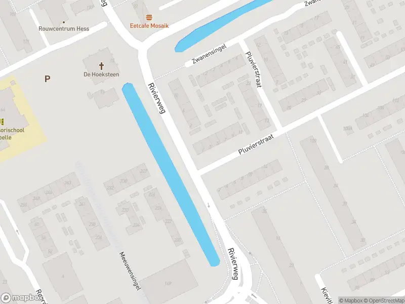 Ambulance met grote spoed naar de Pluvierstraat in Capelle aan den IJssel