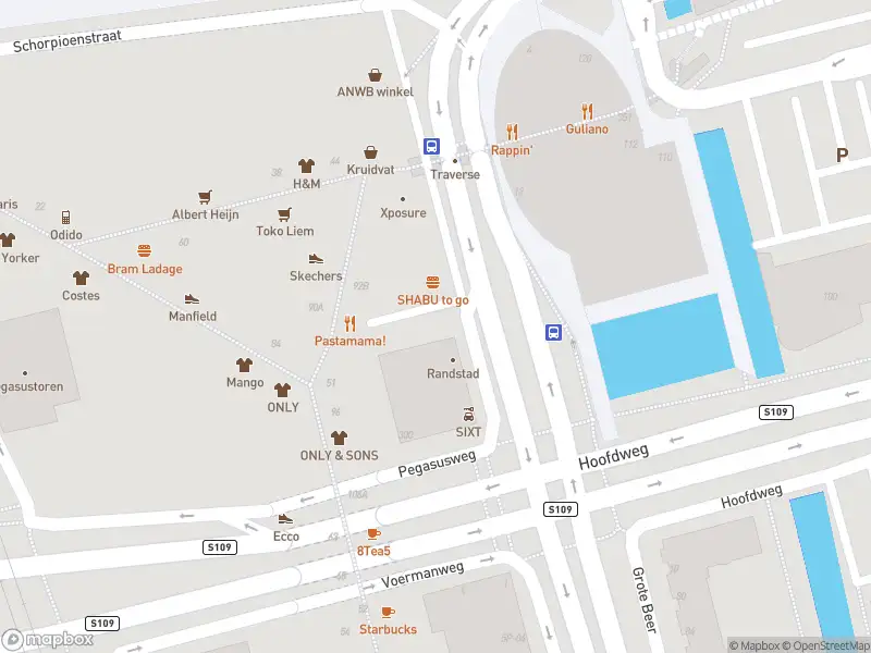 Ambulance met grote spoed naar de Kleine Beer in Rotterdam