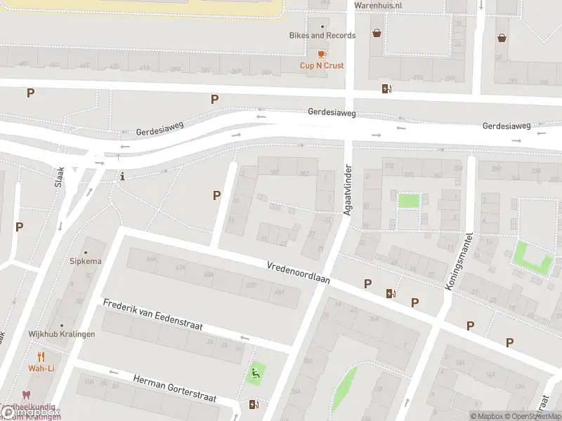 Brandweer met gepaste spoed naar de Kralingse Zoom in Rotterdam vanwege een liftopsluiting