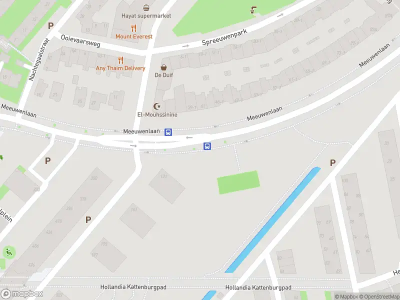 Ambulance met grote spoed naar de Bankwerkerij in Amsterdam