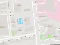 Brandweer met gepaste spoed naar de Ina Boudier-Bakkerlaan in Utrecht vanwege een buitenbrand