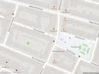 Ambulance met grote spoed naar de Schommelstraat in Rotterdam