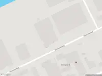 Brandweer met grote spoed naar de Oliemolenweg in Meppel vanwege voertuigbrand