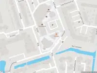 Ambulance met gepaste spoed naar de Louwersplein in Hendrik-Ido-Ambacht