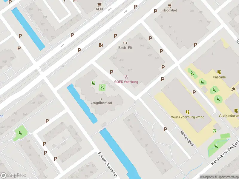 Ambulance met grote spoed naar de Albertus de Oudelaan in Voorburg