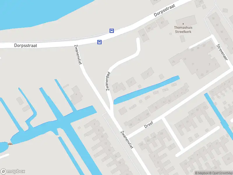 Ambulance met gepaste spoed naar de Zwanenpad in Streefkerk