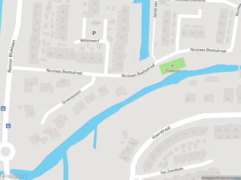 Ambulance met gepaste spoed naar de Groenezoom in Lekkerkerk